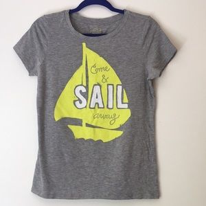 Old Navy t-shirt